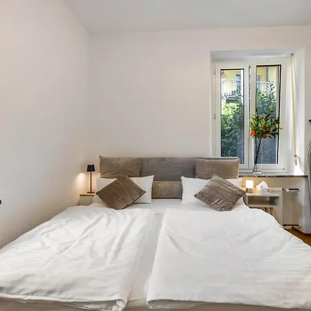 Apartament Paradies *