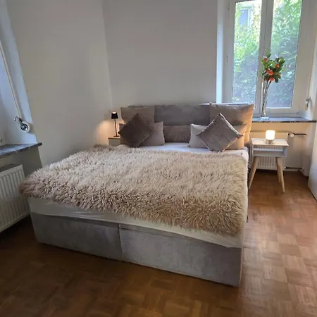 Paradies Lejlighed *